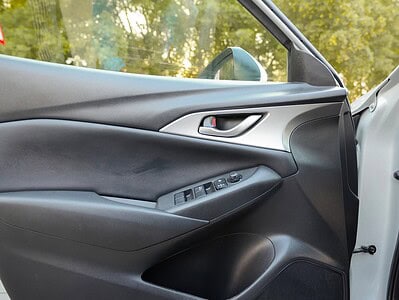 2021 Mazda CX-3 GS 4 Cylinder Engine GCC Specs Silver Black