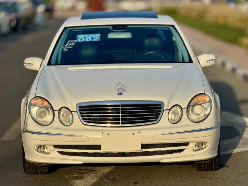 2004 Mercedes-Benz E 320 3.2-liter V6 Engine White Black