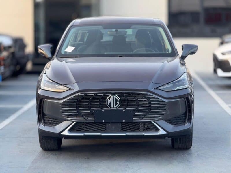 MG One STD 1.5L Petrol FWD 2024 GCC Specs Grey Black