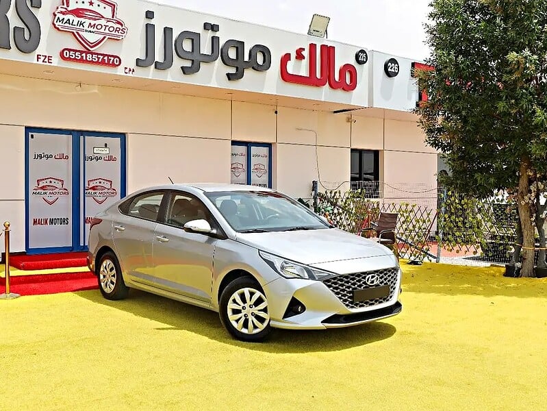 2021 Hyundai Accent GL 4 Cylinder Engine GCC Specs Silver Beige