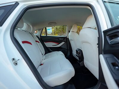 2022 MG GT Comfort 1.5L 4 Cylinder Engine GCC Specs White