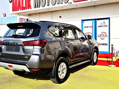 2022 Nissan Xterra SE 4 Cylinder Engine SUV GCC Specs Grey Beige