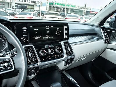 2023 Kia Sorento Base Very Good Condition GCC Specs Grey Beige