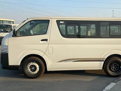 Toyota Hiace Standard Roof 15 Seater 2.5L Diesel RWD 2025 White Grey