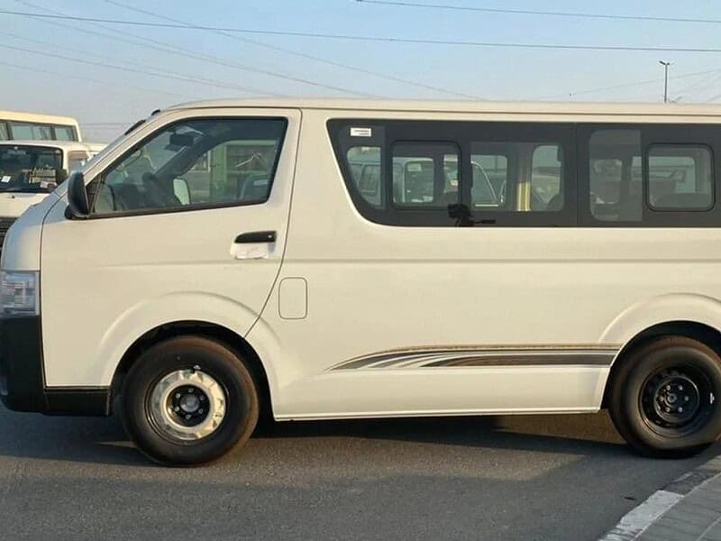 Toyota Hiace Standard Roof 15 Seater 2.5L Diesel RWD 2025 White Grey