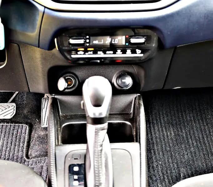 2024 Suzuki Baleno GLX 4 Cylinder Engine GCC Specs White Black