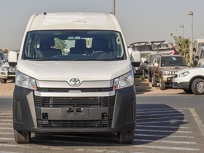 2025 Toyota HiAce 3.5L MT Petrol 6 Cylinder Engine GCC Specs White Beige