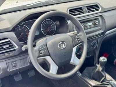 Great Wall Wingle Wingle 5 4X2 2025 GCC Specs White Black