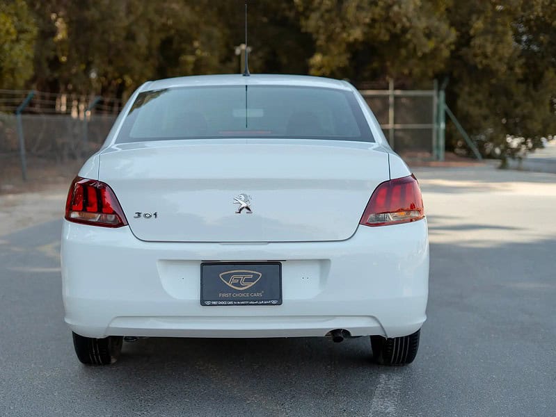 2021 Peugeot 301 Allure 1.6 litre 4 Cylinders Engine GCC Specs White Grey