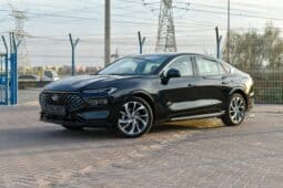 2024 Ford Taurus 2.0L EcoBoost 4 Petrol Engine Black FWD GCC