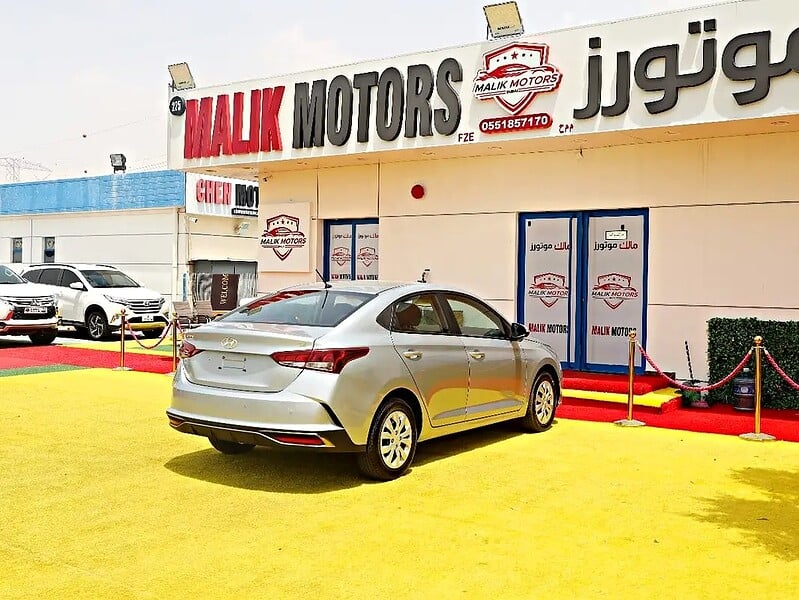 2021 Hyundai Accent GL 4 Cylinder Engine GCC Specs Silver Beige