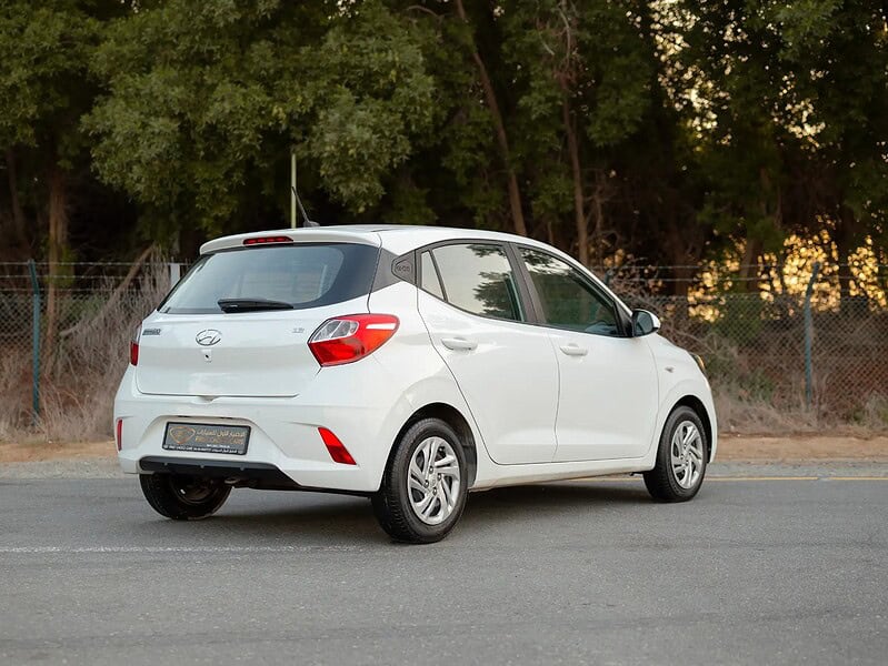 2023 Hyundai Grand i10 Smart 1.2L 4 Cylinder Engine GCC White Grey