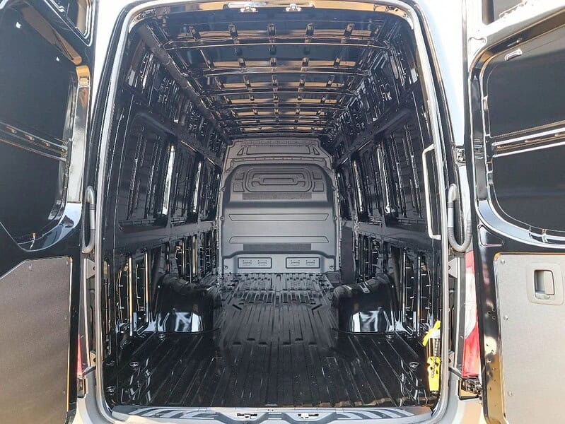 2025 Mercedes-Benz Sprinter 519 CDI 2.0L Diesel Cargo Van Black