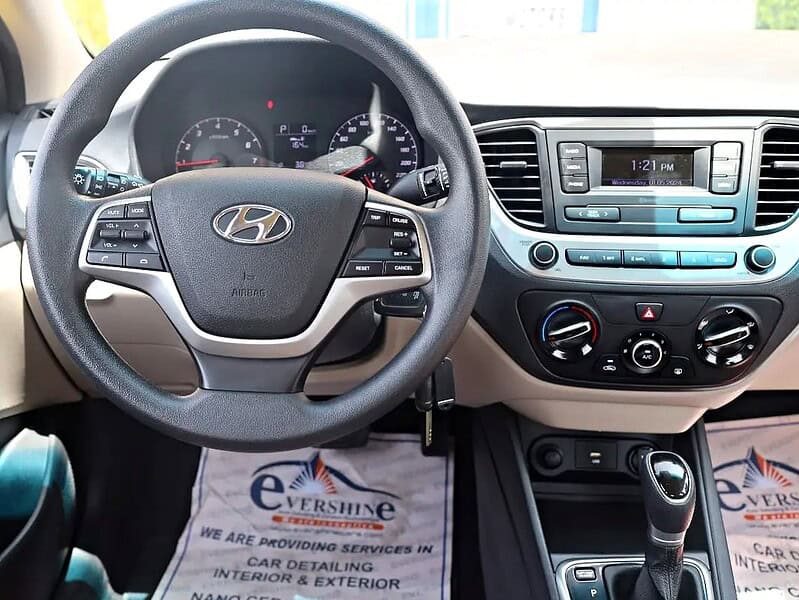 2021 Hyundai Accent GL 4 Cylinder Engine GCC Specs Silver Beige