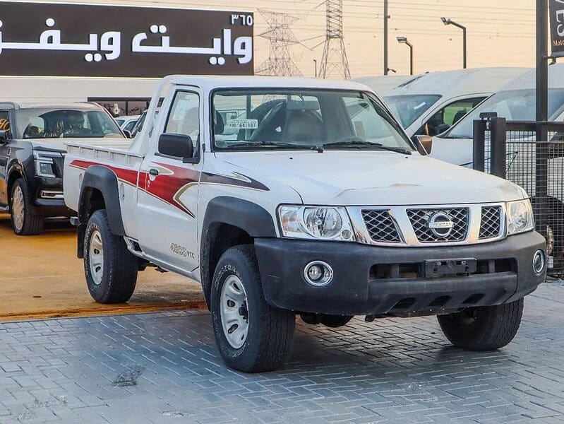 2020 Nissan Patrol Pickup Nissan Patrol 4.8L 6 Cylinder Engine White Grey