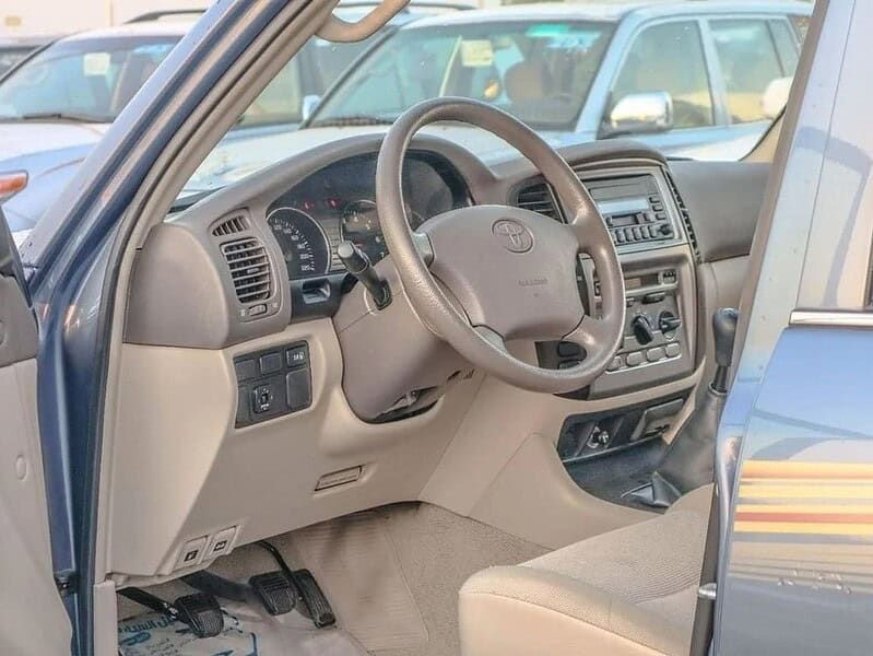 2007 Toyota Land Cruiser GX 4.5L 6 Cylinder Engine 2007 Manual Blue Beige