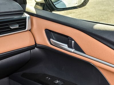 2025 Toyota Camry GREND 2.5L 4 Cylinder Engine GCC White Tan