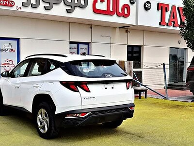 2022 Hyundai Tucson T-GDI Smart 4 Cylinder Engine GCC Specs White Black