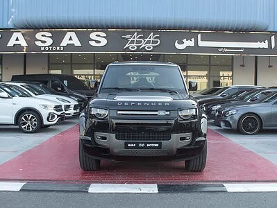 2025 Land Rover Defender 110 X-Dynamic HSE 6 Cylinder Engine Black Tan