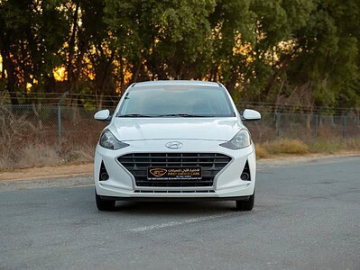 2023 Hyundai Grand i10 Smart 1.2L 4 Cylinder Engine GCC White Grey
