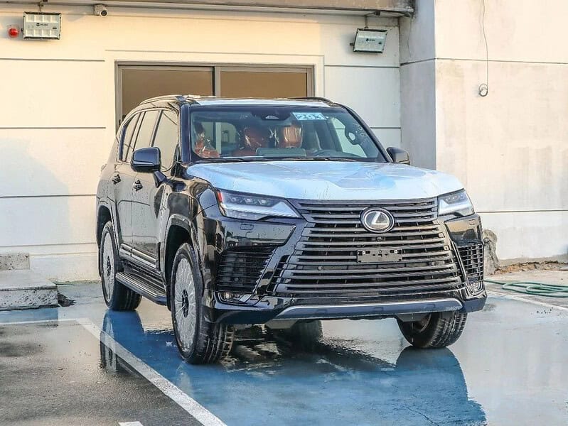 Lexus LX 700h 2025 3.5 litre 6 Cylinder Engine Full Option Black Orange