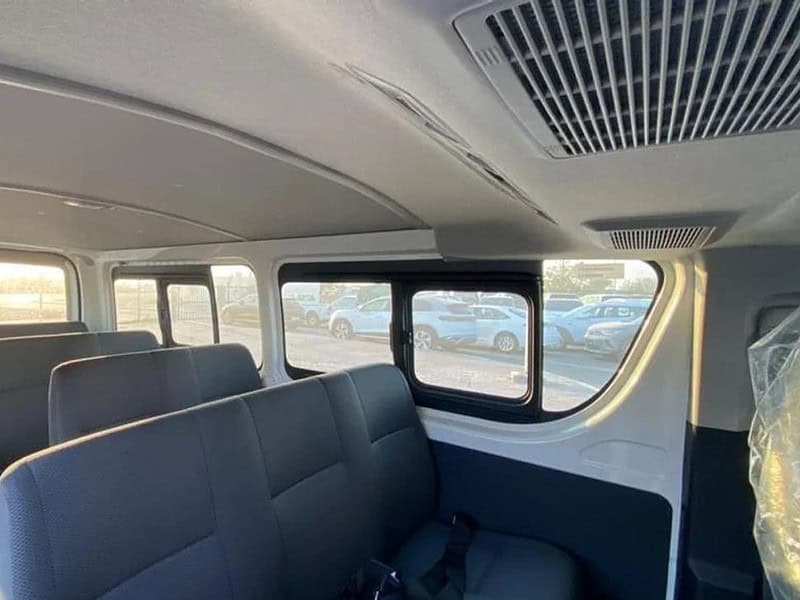 Toyota Hiace Standard Roof 15 Seater 2.5L Diesel RWD 2025 White Grey