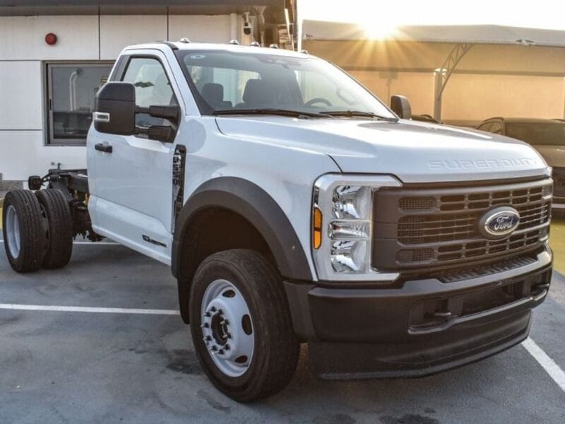 2024 Ford F550 XL Super Duty 6.7L V8 Turbo, 330 HP 4WD