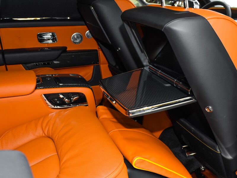 2023 Rolls Royce Cullinan Black Badge 6.75L Twin-Turbo V12 (2023 Tuning)