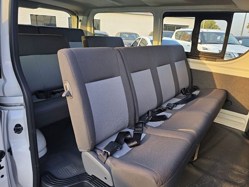 2025 Toyota Hiace Std Roof Newshape 2.8l Diesel MT White Grey