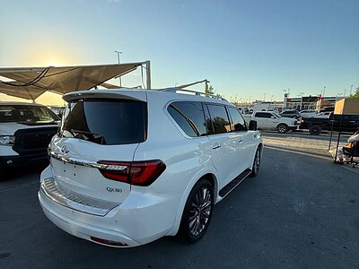 2020 Infiniti QX80 Excellence 5.6 litre 8 Cylinder Engine White Tan GCC Specs