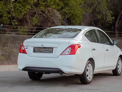 2023 Nissan Sunny SV 4 Cylinder Engine GCC Specs White Beige