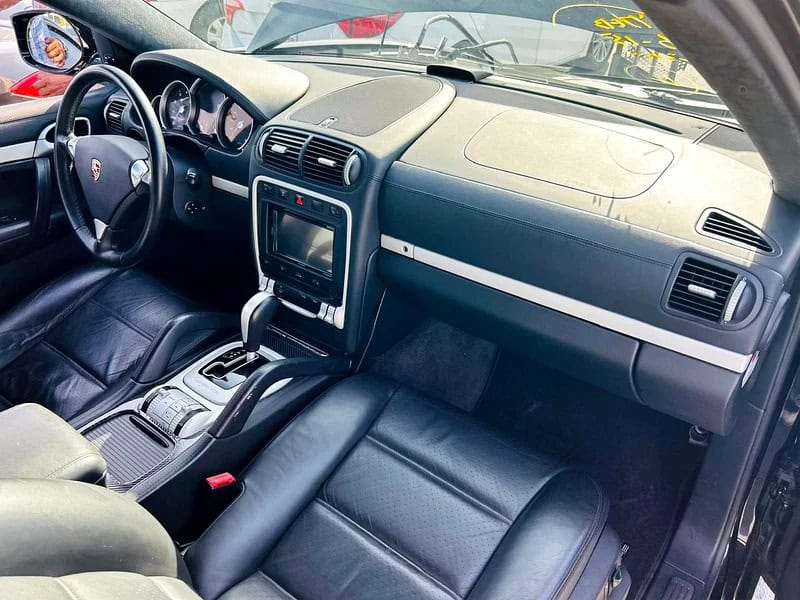 2008 Porsche Cayenne Other 8 Cylinder Engine Neat and Clean Car Black