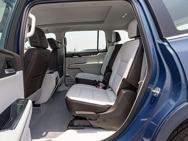 GMC Acadia GMC Acadia Denali 2.5 litre 4 Cylinder AWD 2024 Blue White