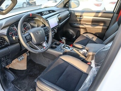 2025 Toyota Hilux GR Sport 4.0L Toyota Hilux GR GCC Specs White Black