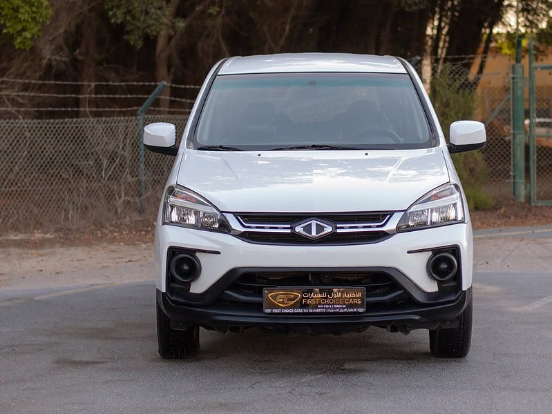 2020 CMC Z7 Standard 4 Cylinder Engine FWD GCC Specs White Black