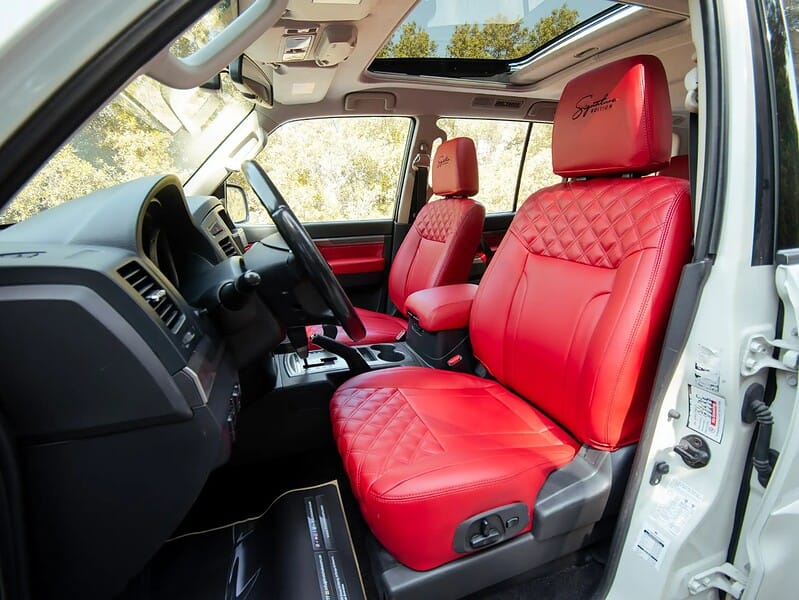 2022 Mitsubishi Pajero GLS 6 Cylinder Engine White Red GCC Specs