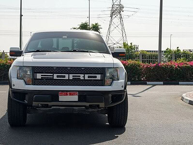 Ford Raptor SVT F-150 6.2L V8 2013 Perfect Condition White Black