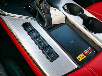 Lexus LX 600 F-Sport 3.5L 2025 Lexus LX 600 F-Sport Silver Red GCC Specs