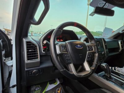 2017 Ford F-150 Raptor 3.5-liter twin-turbo V6 White Grey Good Condition