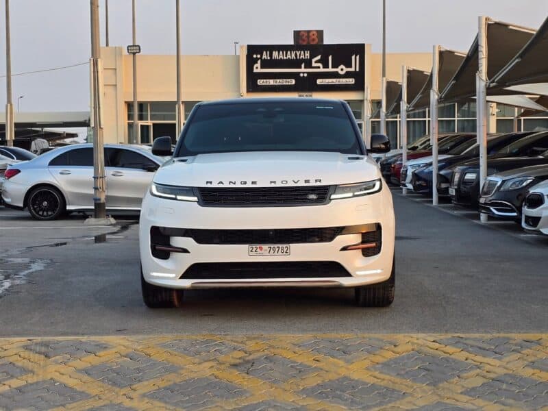 2025 Land Rover Range Rover Sport 3.0-liter turbocharged inline-six Cylinder White