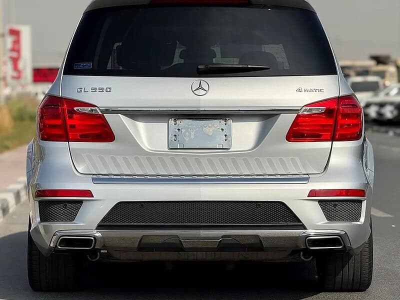 2014 Mercedes-Benz GL-Class GL 550 8 Cylinder CLEAN CAR Silver Black