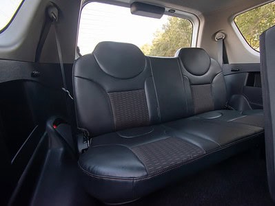 2020 CMC Z7 Standard 4 Cylinder Engine FWD GCC Specs White Black