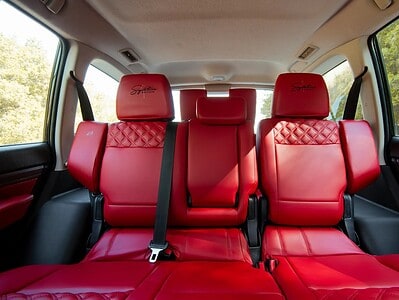 2022 Mitsubishi Pajero GLS 6 Cylinder Engine White Red GCC Specs