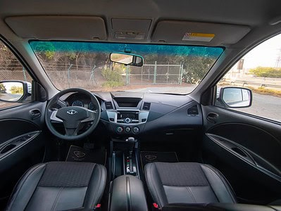 2020 CMC Z7 Standard 4 Cylinder Engine FWD GCC Specs White Black