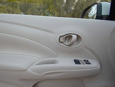 2023 Nissan Sunny SV 4 Cylinder Engine GCC Specs White Beige