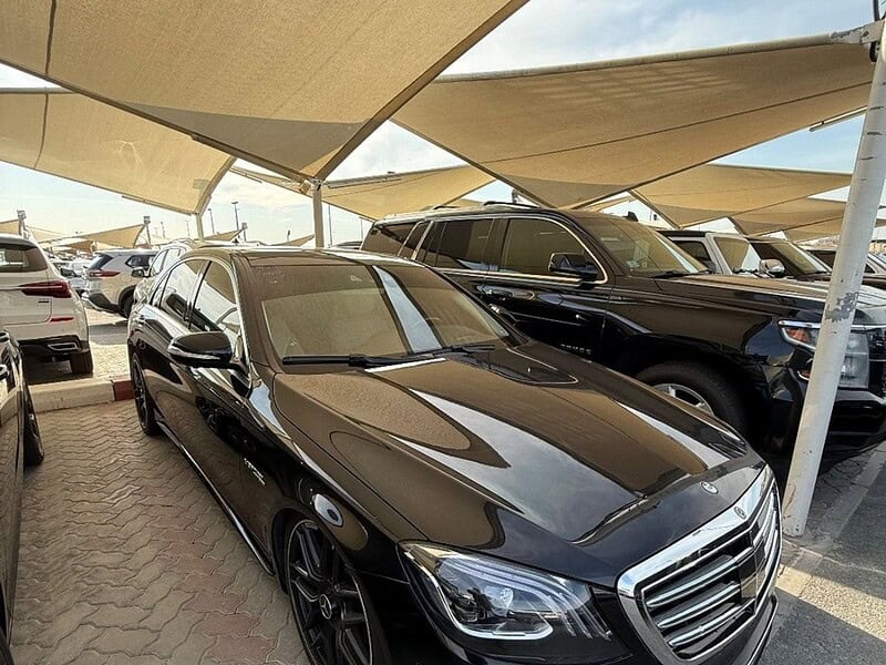 2017 Mercedes-Benz S 350 3.5 Litre 6 Cylinders Engine Black Beige