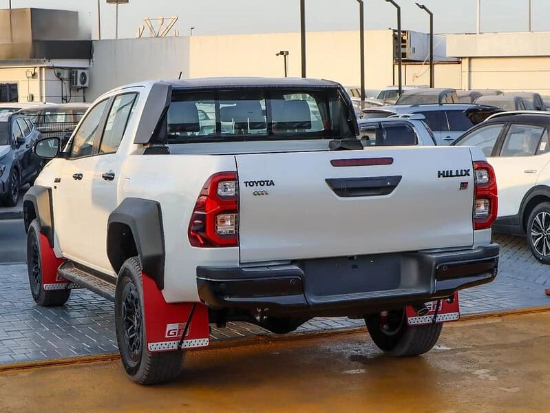 2025 Toyota Hilux GR Sport 4.0L Toyota Hilux GR GCC Specs White Black