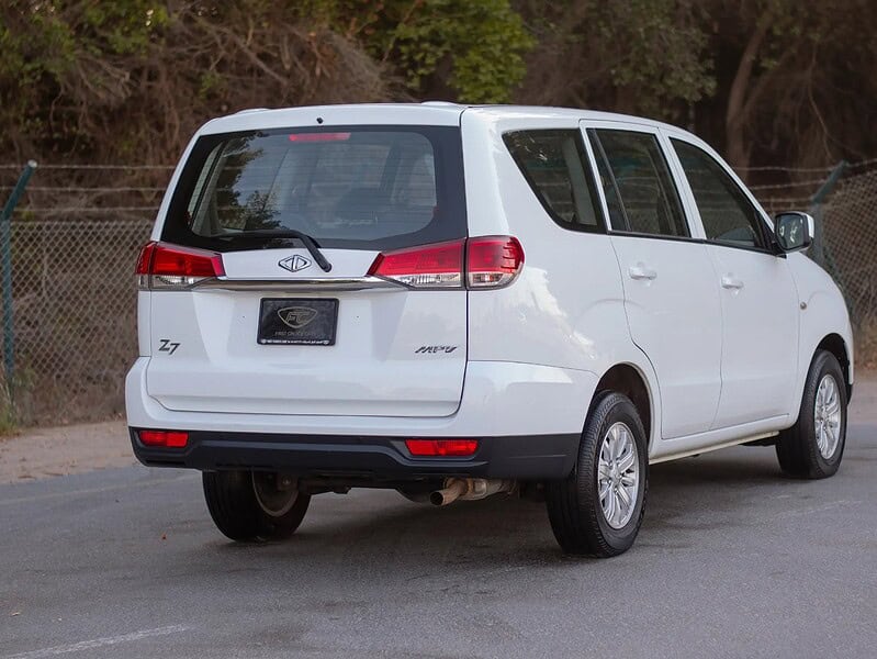 2020 CMC Z7 Standard 4 Cylinder Engine FWD GCC Specs White Black