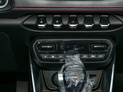 2024 Chevrolet Groove Premier 1.5L GCC Specs Full Option Grey Black