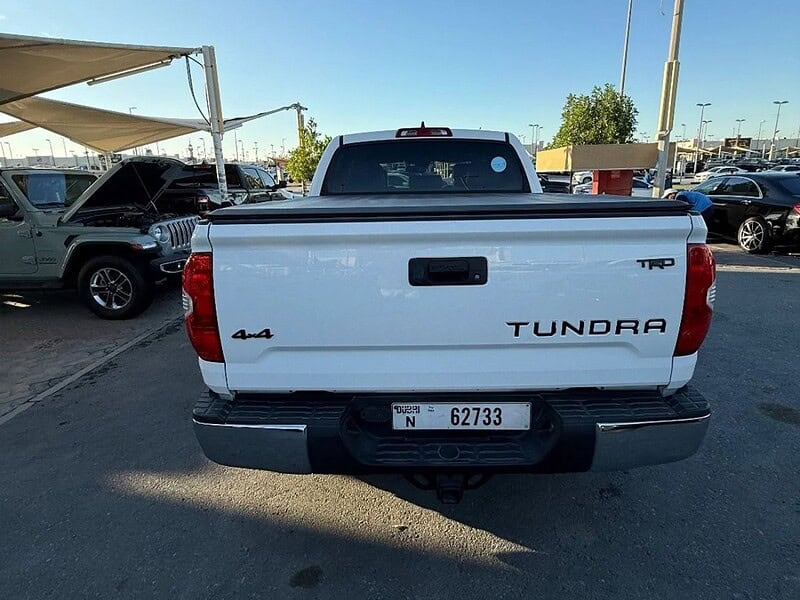 2020 RAM 1500 TRX 6.2 litre 8 Cylinders Engine Petrol White Black